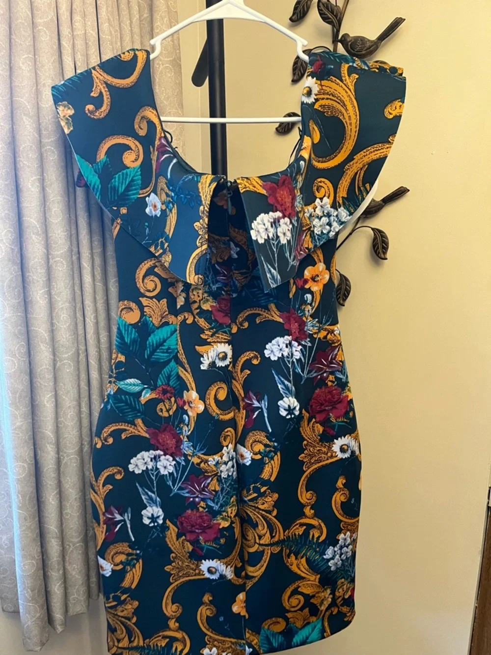 Guess Green One-Shoulder Floral Baroque Ruffle Dress - Picture 5 of 5